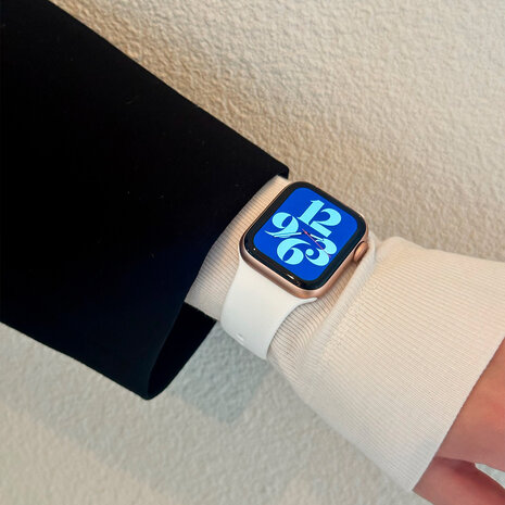 Iwatch white strap hot sale