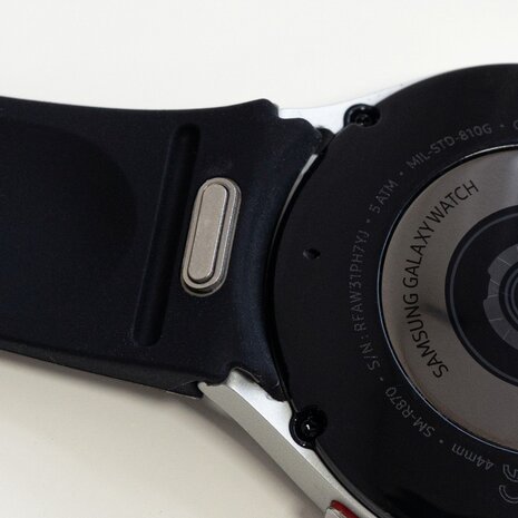 Strap-it Strap-it Samsung Galaxy Watch FE 'One push' Silicone Strap (Black) Strap-it Strap-it Samsung Galaxy Watch FE 'One push' Silicone Strap (Black)