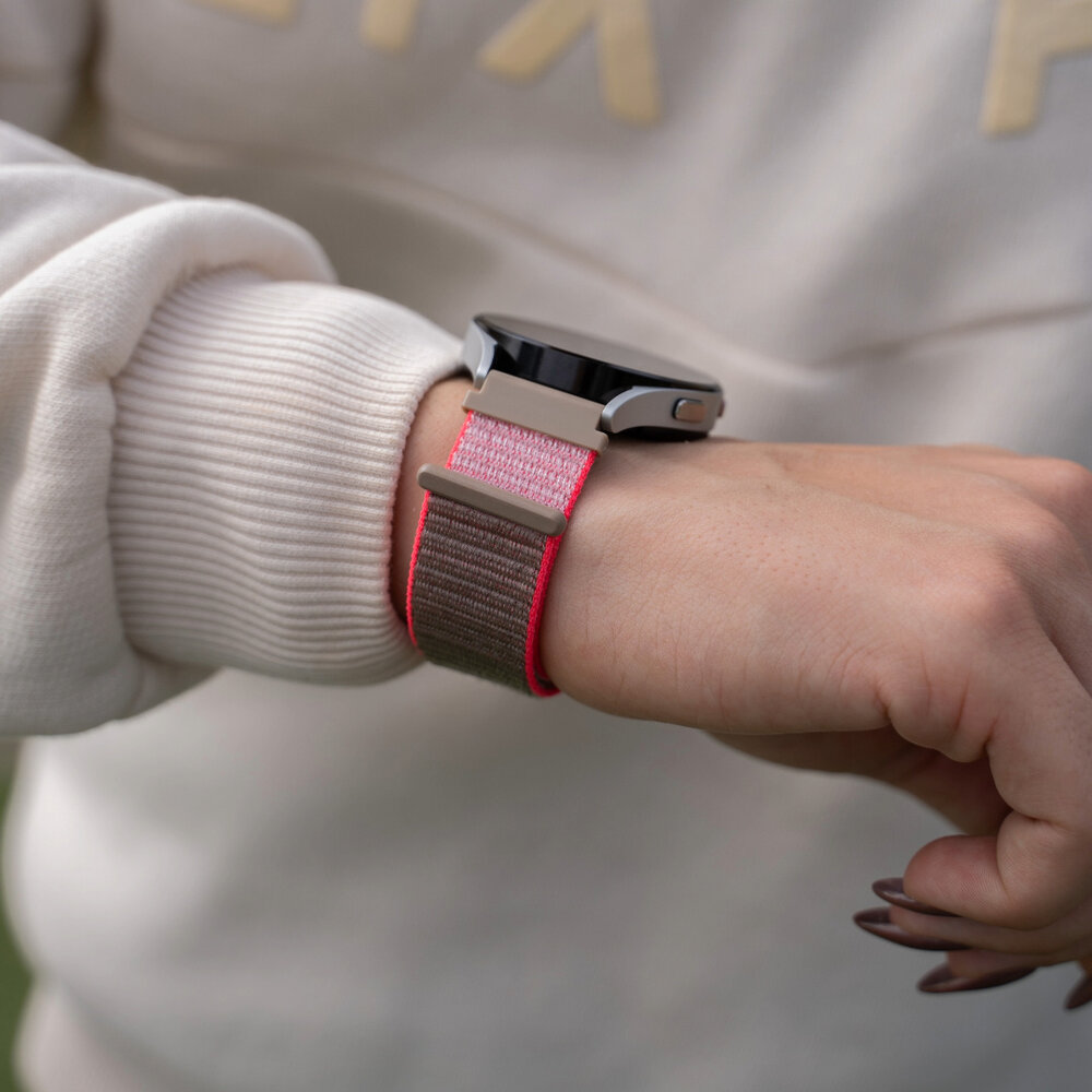 Strap-it Strap-it Samsung Galaxy Watch 7 - 40mm Nylon Strap (Neon Pink) Strap-it Strap-it Samsung Galaxy Watch 7 - 40mm Nylon Strap (Neon Pink)