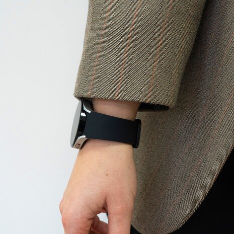 Strap-it Strap-it Samsung Galaxy Watch 7 - 40mm 'One Push' Silicone Strap (Black) Strap-it Strap-it Samsung Galaxy Watch 7 - 40mm 'One Push' Silicone Strap (Black)