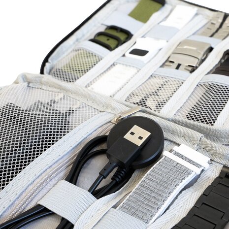 Strap-it Strap-it Storage Pouch for Smartwatch Straps (Black) Strap-it Strap-it Storage Pouch for Smartwatch Straps (Black)