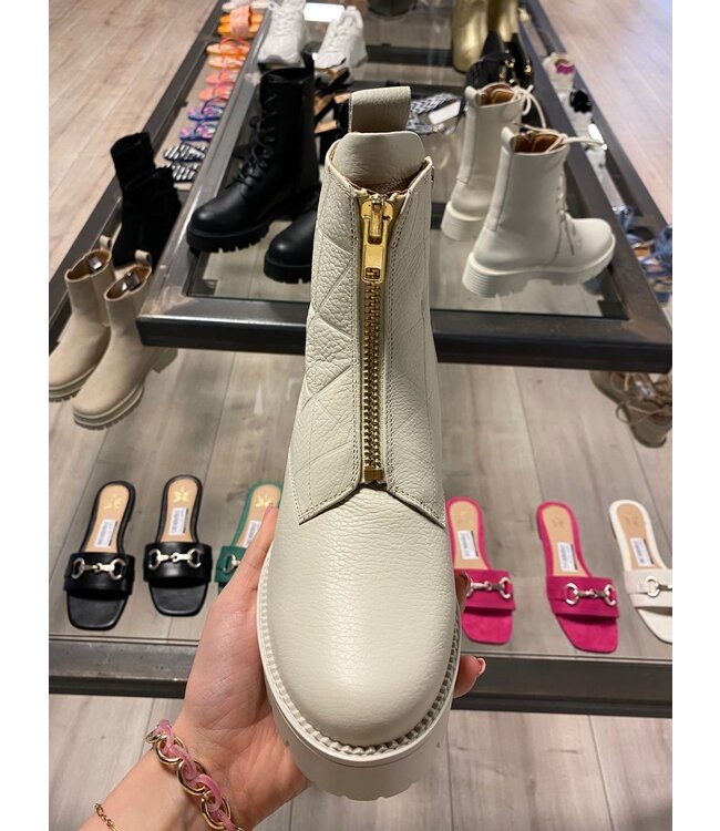 Laars Gwen Off White