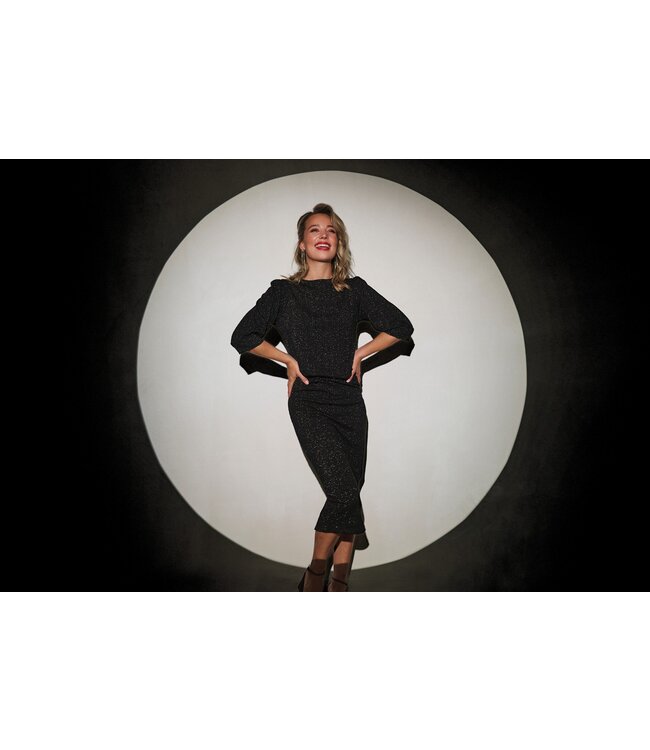 Elvira Rok Laura Black