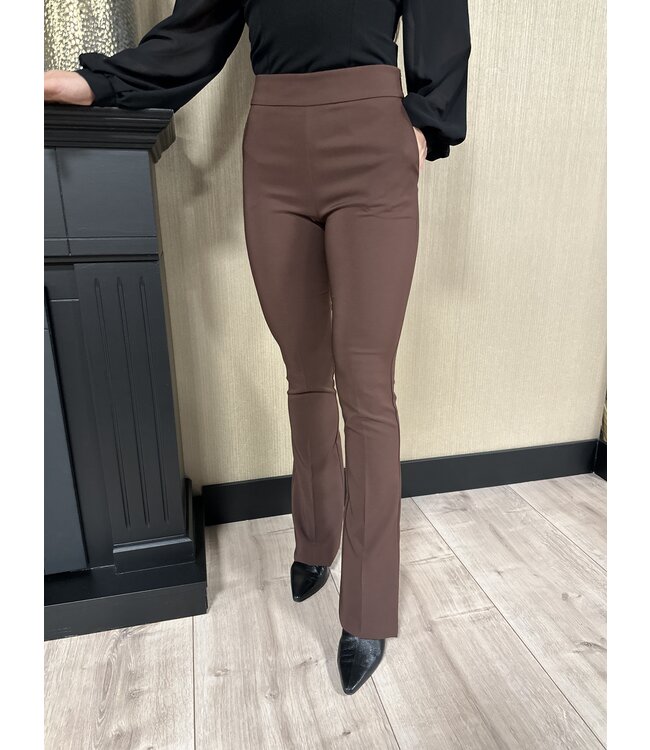 Rinascimento Broek Ella Flared Chocolate