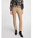 Morgan de toi Morgan Broek Petroi1 Camel