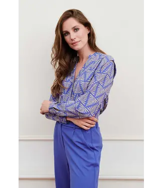 Lofty Manner Lofty Manner Blouse Sophie Zigzag Leaves Print