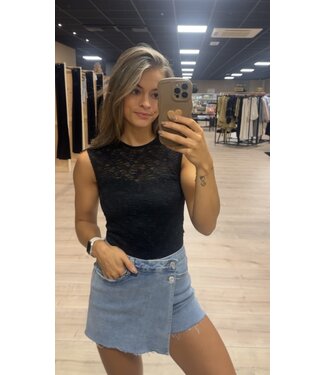 IM Top Sophie Lace Black