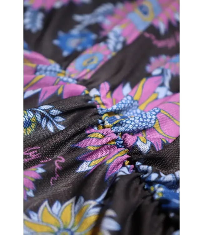 Lofty Manner Top Ilona Multi Flower