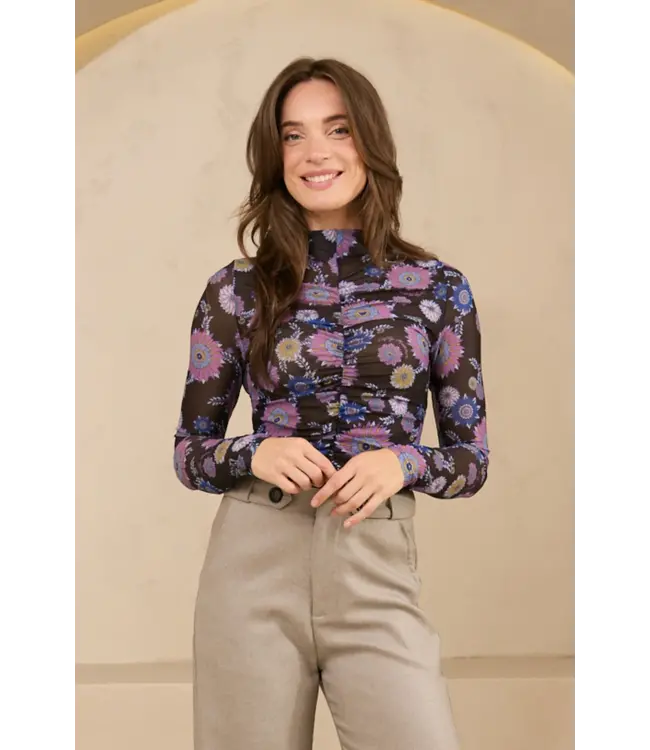 Lofty Manner Top Ilona Multi Flower