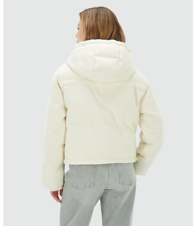 Josh V Jas Alice Cocoon White