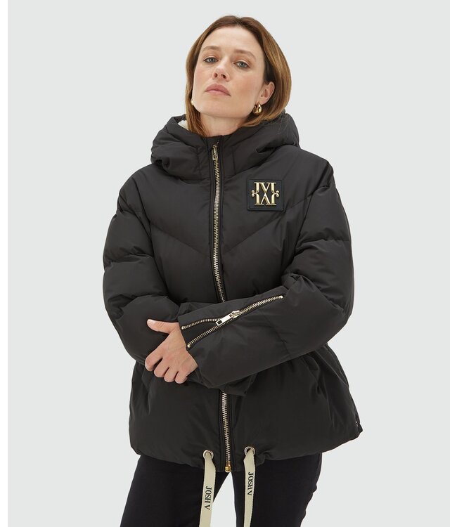 Josh V Jas Wrenna Black