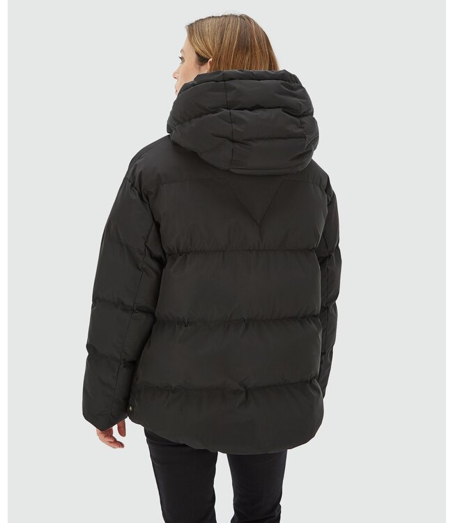 Josh V Jas Wrenna Black