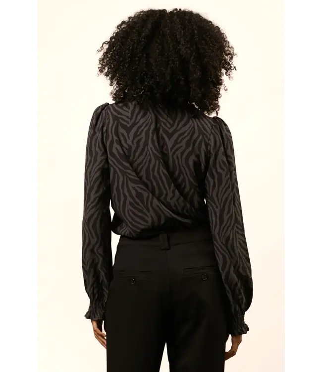 Lofty Manner Blouse Tova Grey Zebra Print