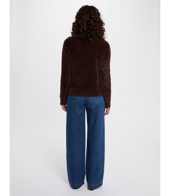 Morgan Trui Mfenny Cafe