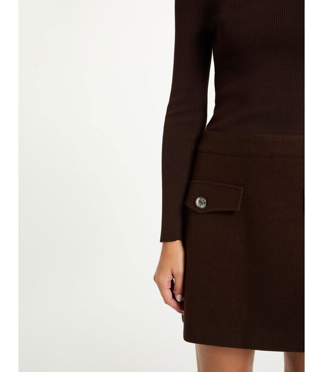 Morgan Jurk Regoya Cafe