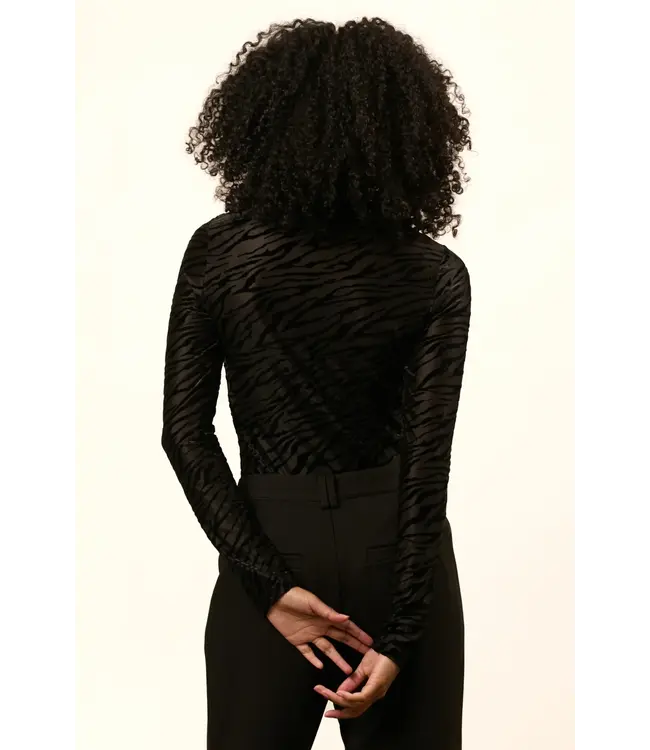 Lofty Manner Top Gaia Black