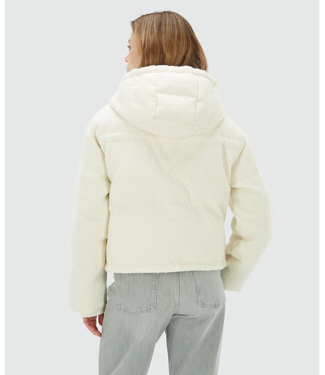 Josh V Jas Alice Cocoon White