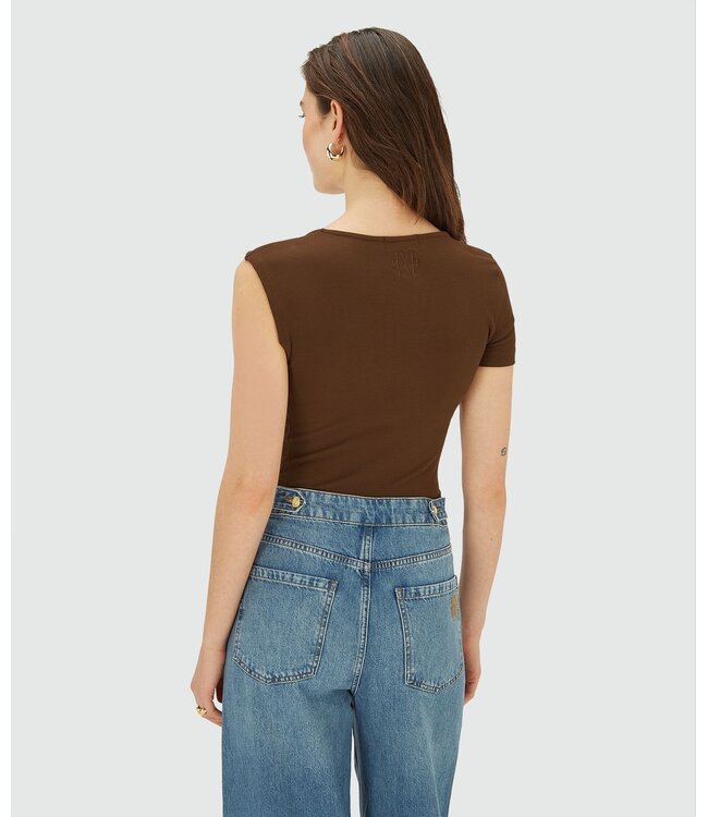 Josh V Top Vina Brown