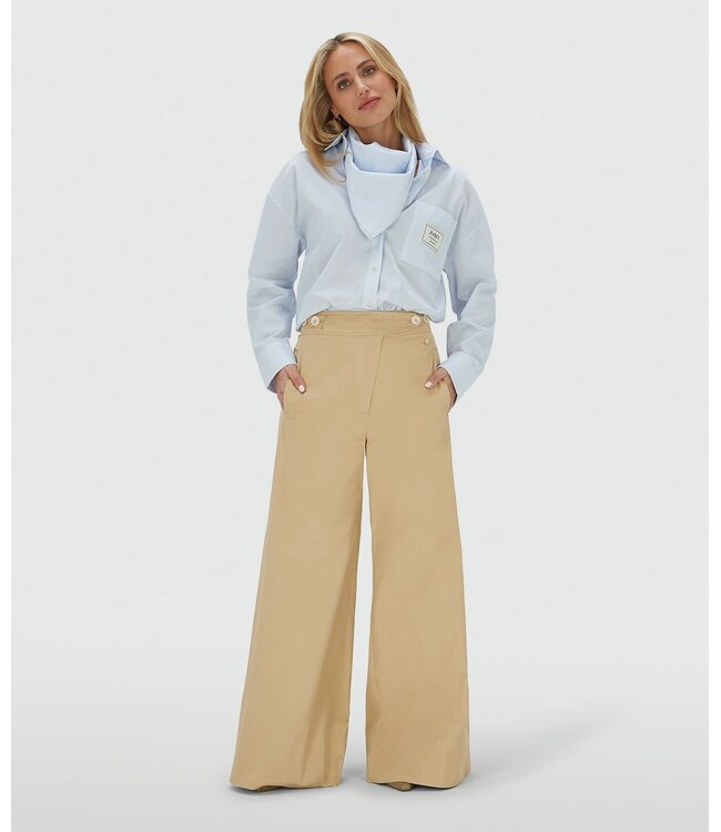 Josh V Broek Regina Light Camel