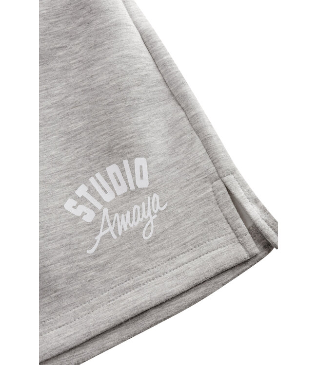 Studio Amaya Short Soleil Grey