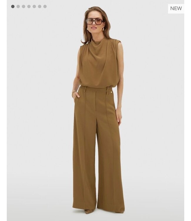 Josh V Broek Essa Khaki