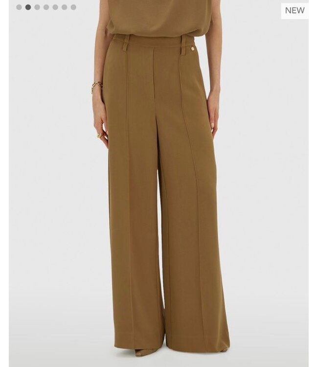 Josh V Broek Essa Khaki