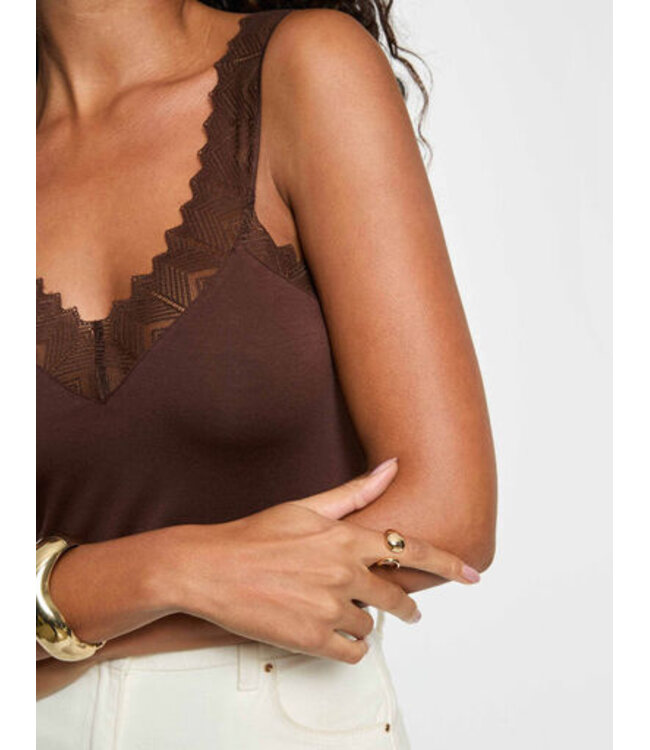 Morgan Top Dnae Choco