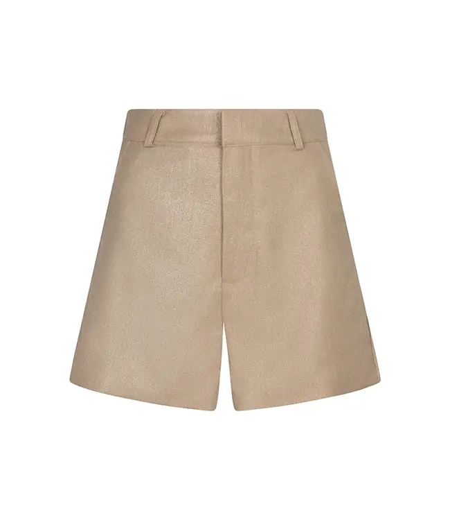 Lofty Manner Short Jennifer