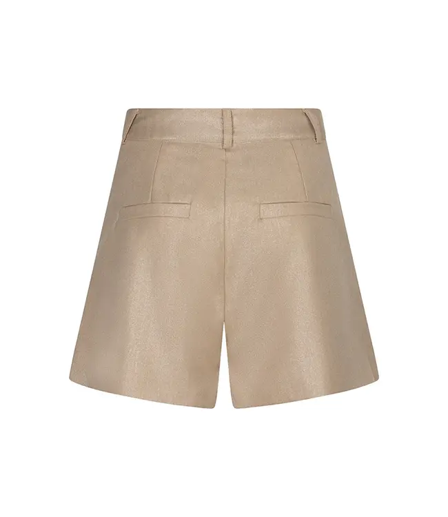Lofty Manner Short Jennifer