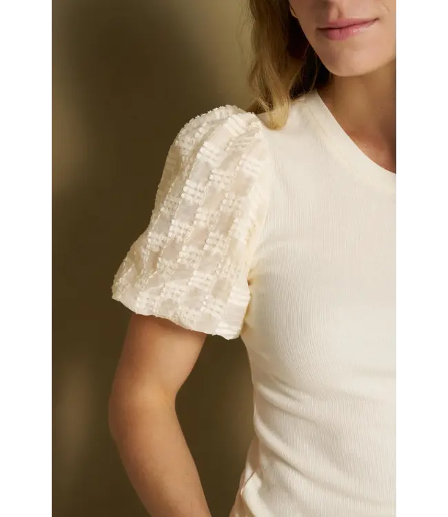 Lofty Manner Top Haya Cream