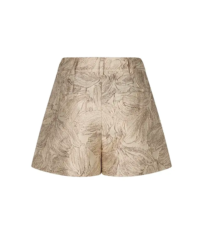 Lofty Manner Short Elody Cream