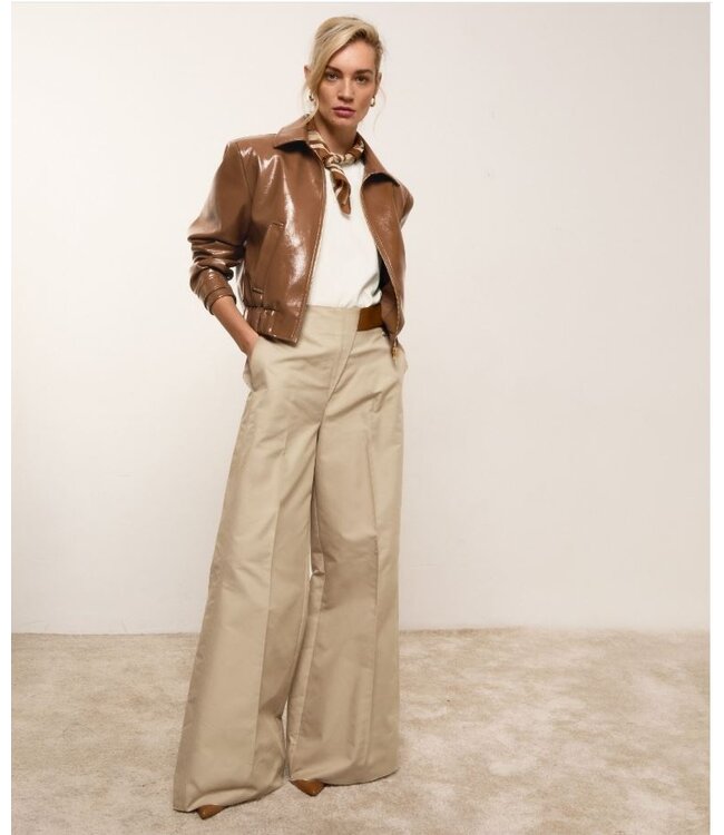 Josh V Broek Ven Beige