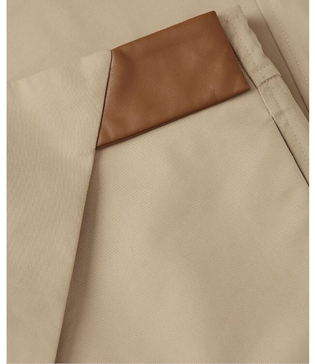 Josh V Broek Ven Beige