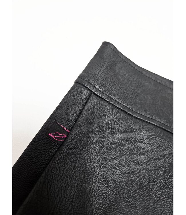 Zoen Vegan Leather Rok Bliss Black