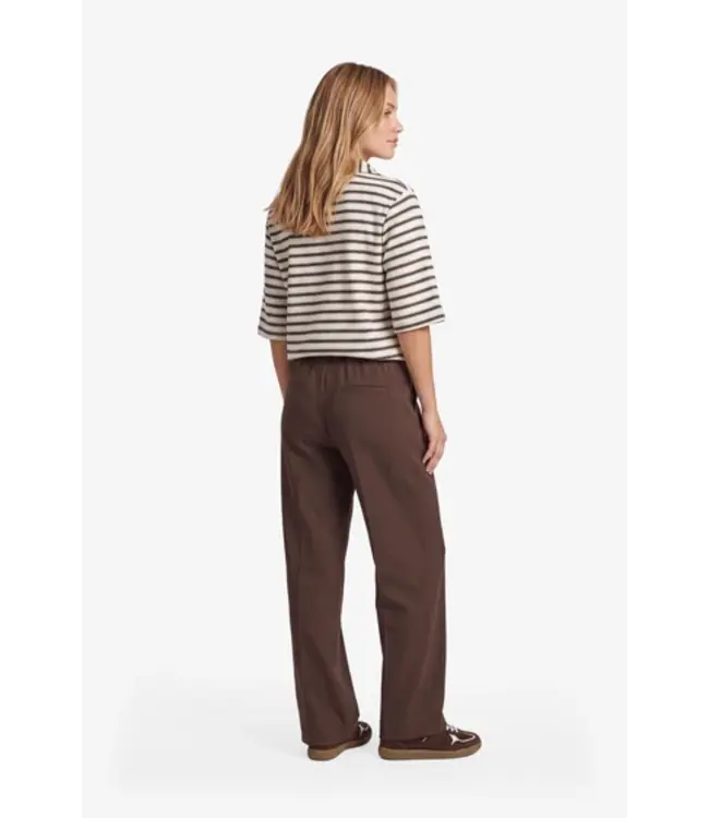 Fluresk Top Clyde Offwhite / Dark Chocolate