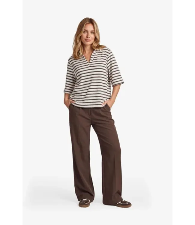Fluresk Top Clyde Offwhite / Dark Chocolate
