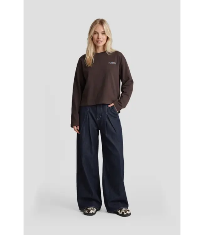 Fluresk Sweater Anya Dark Chocolate