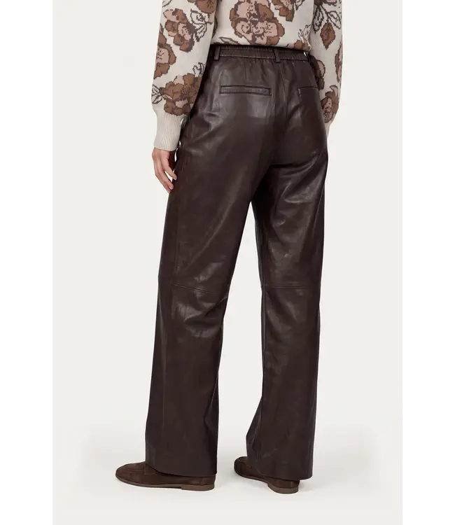 CS The Label Broek Patti Dark Chocolate