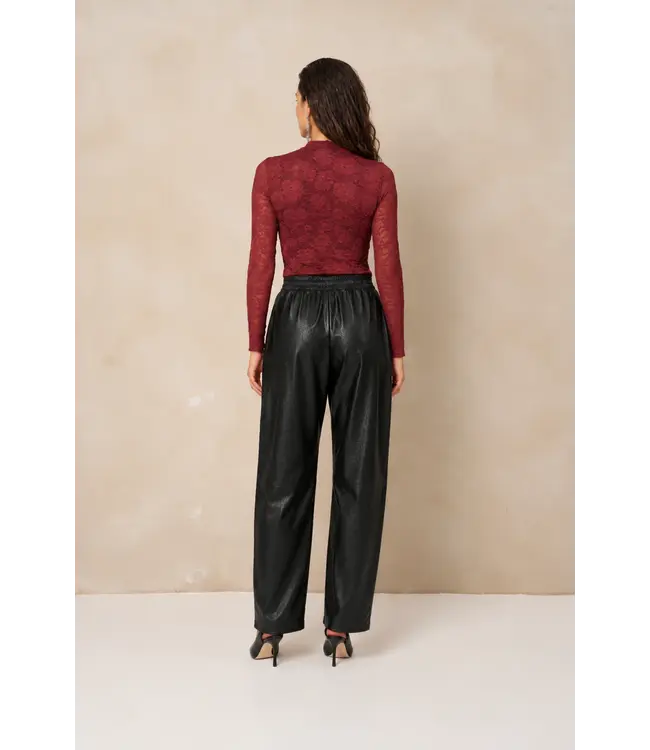 Lofty Manner Top Irea Lace Brick Red