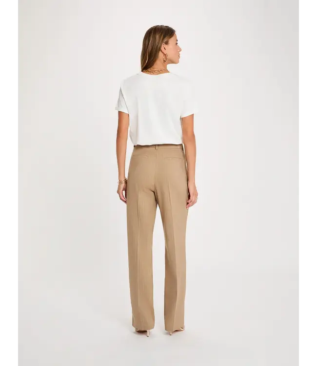 Morgan Broek Ploui.f Pecan