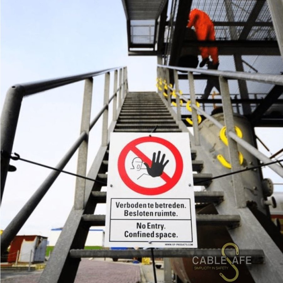Confined Space Barrier Sign