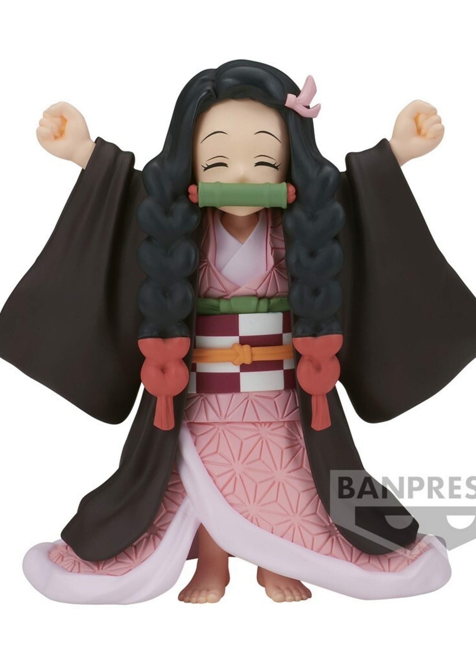 Demon Slayer Kimetsu no Yaiba: Vol. 45 - Nezuko Kamado Statue