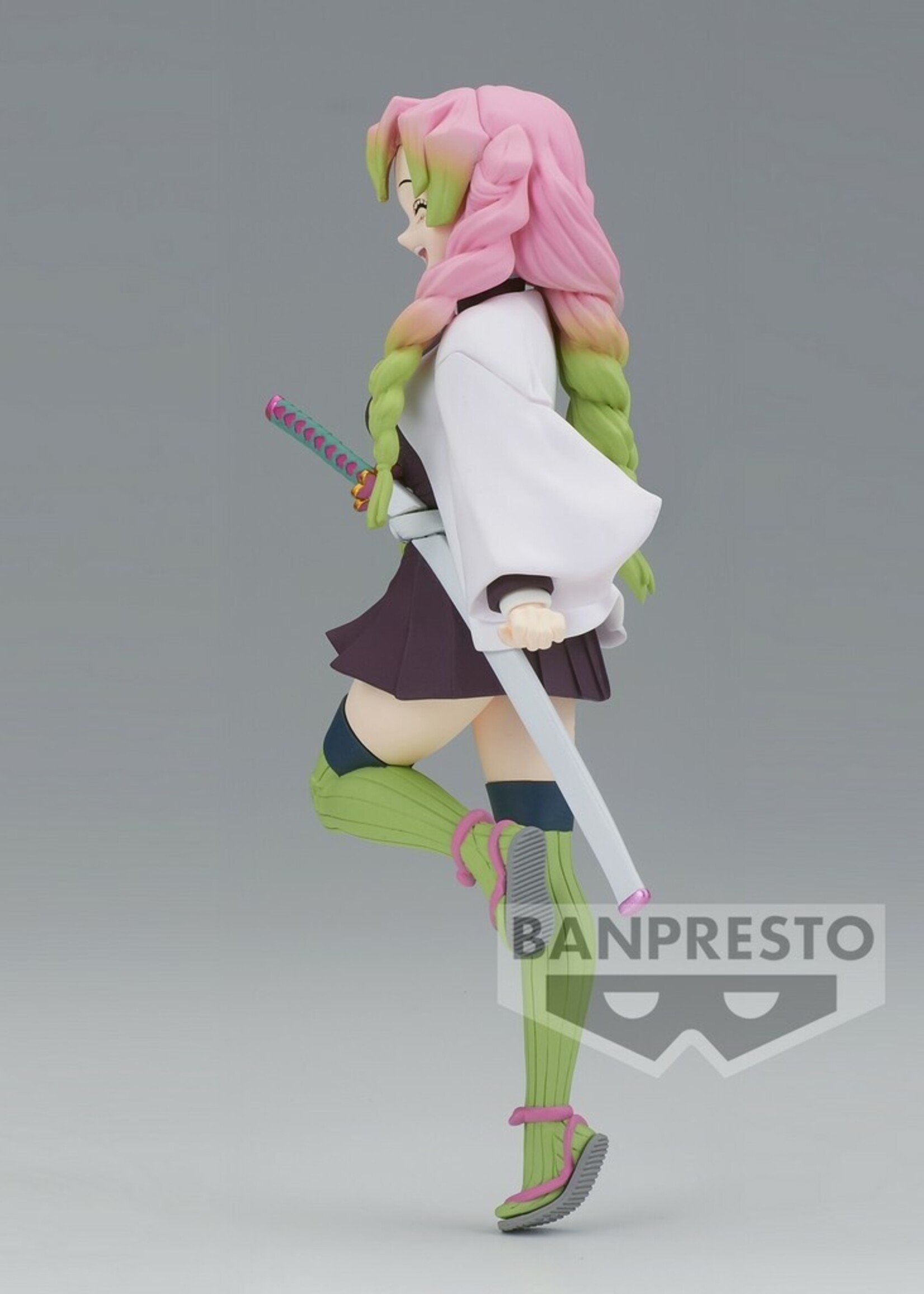 Demon Slayer Kimetsu no Yaiba: Vol. 45 - Mitsuri Kanroji Statue