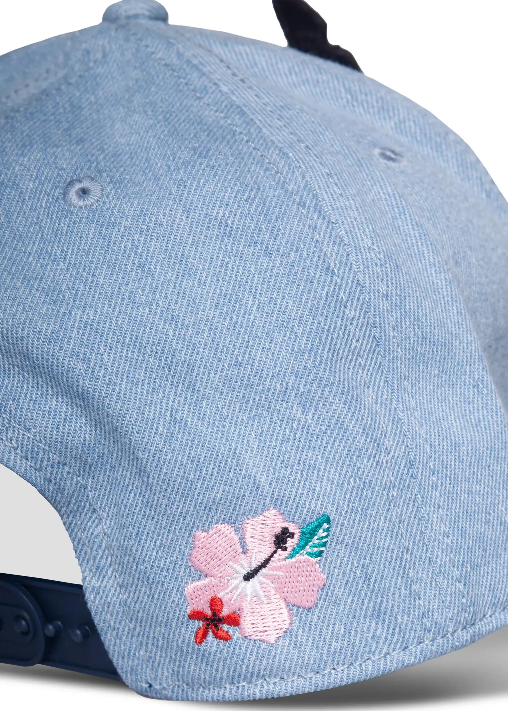 Lilo & Stitch - Beach Day Stitch - Adjustable Cap