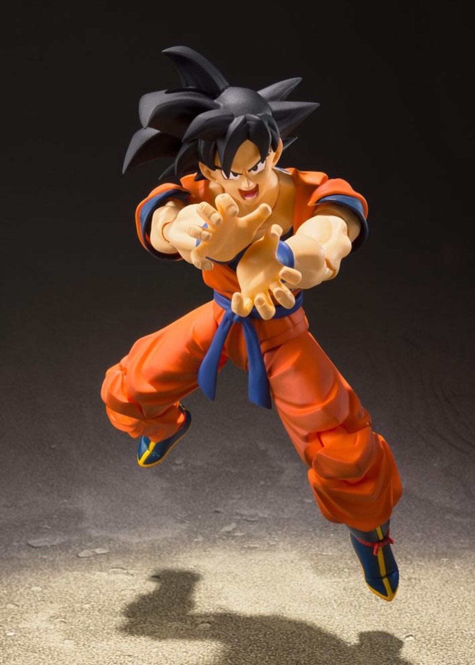 Dragon Ball Z S.H. Figuarts Action Figure Son Goku (A Saiyan Raised On Earth)