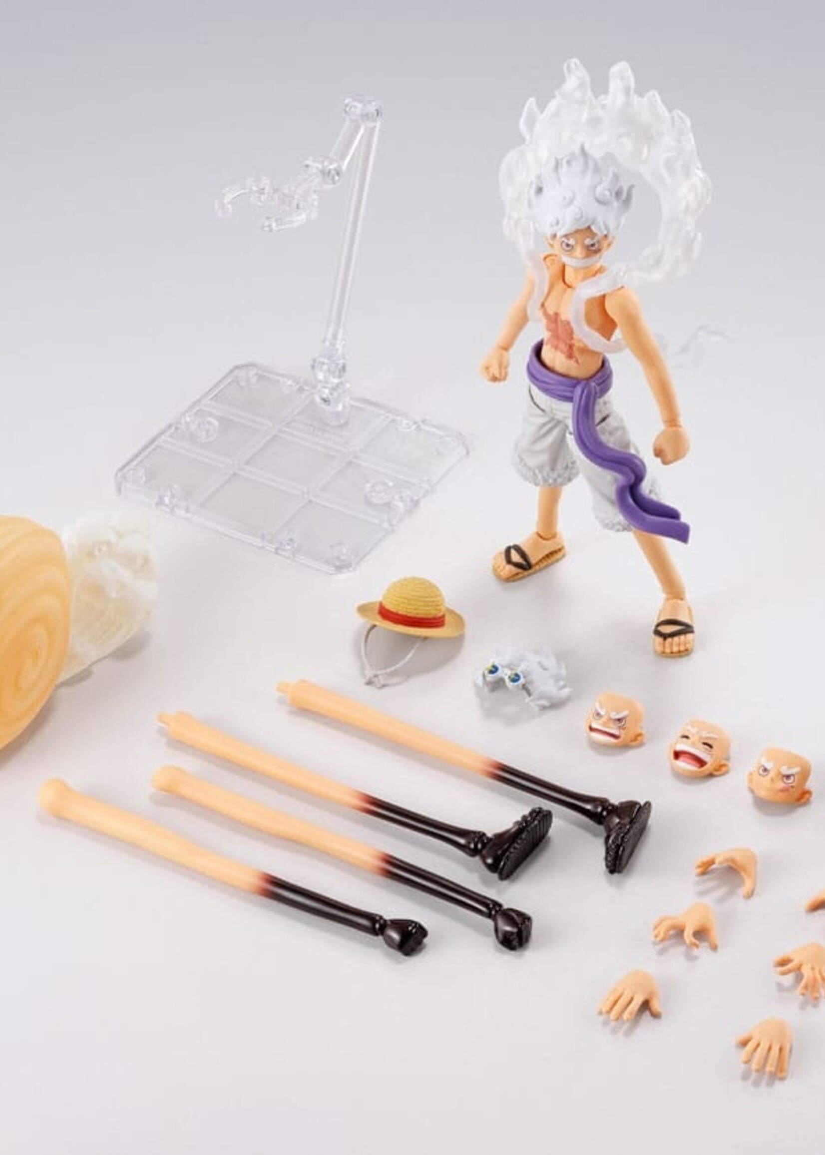 One Piece S.H.Figuarts Action Figure Monkey D. Luffy Gear 5 -Future Island Egghead- 15 cm