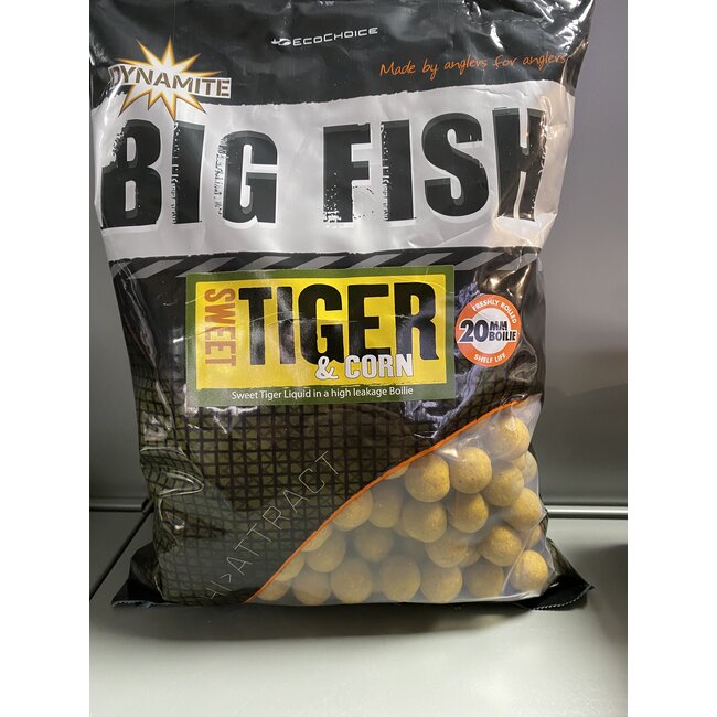 dynamite BIG FISH  tiger & corn  1.8 kg   20 mm