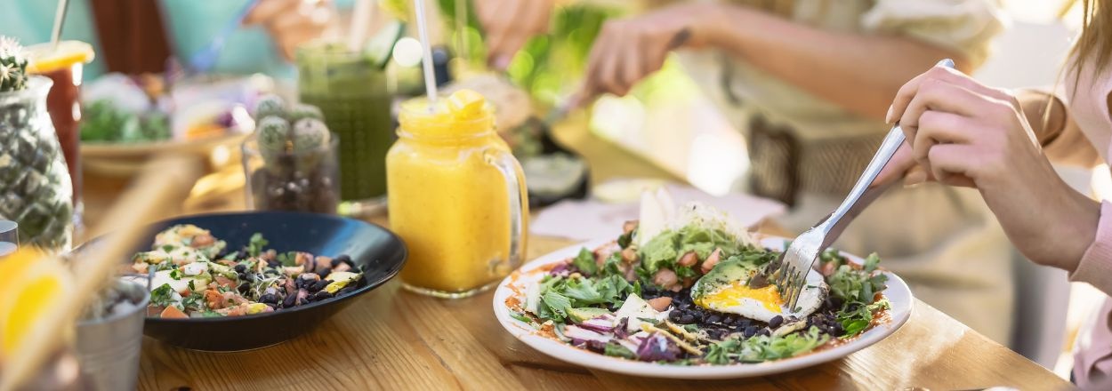 Juiste voeding bij overgangsklachten Juiste voeding bij overgangsklachten