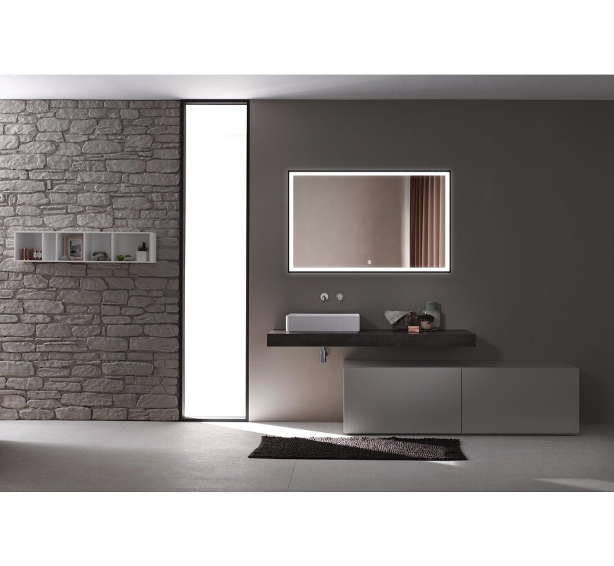 Spiegel met zwart frame, led, anticondens 60 x 120 cm