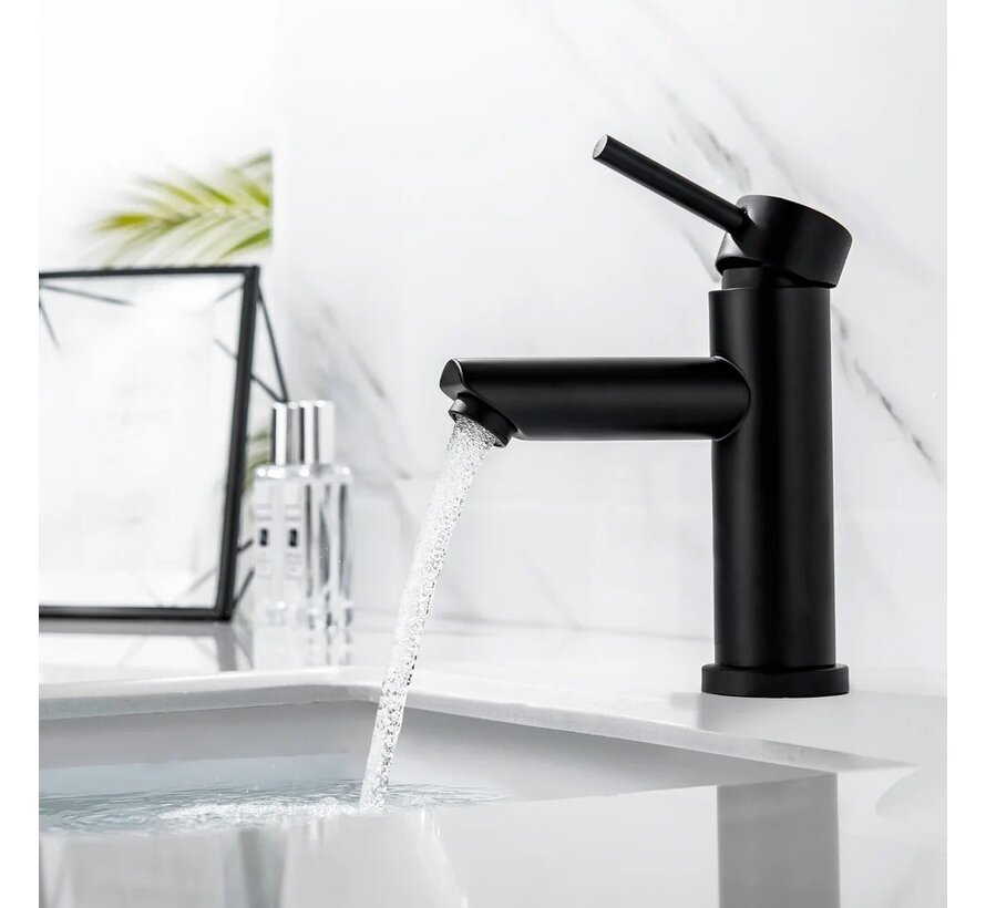 Robinet de lavabo noir mat